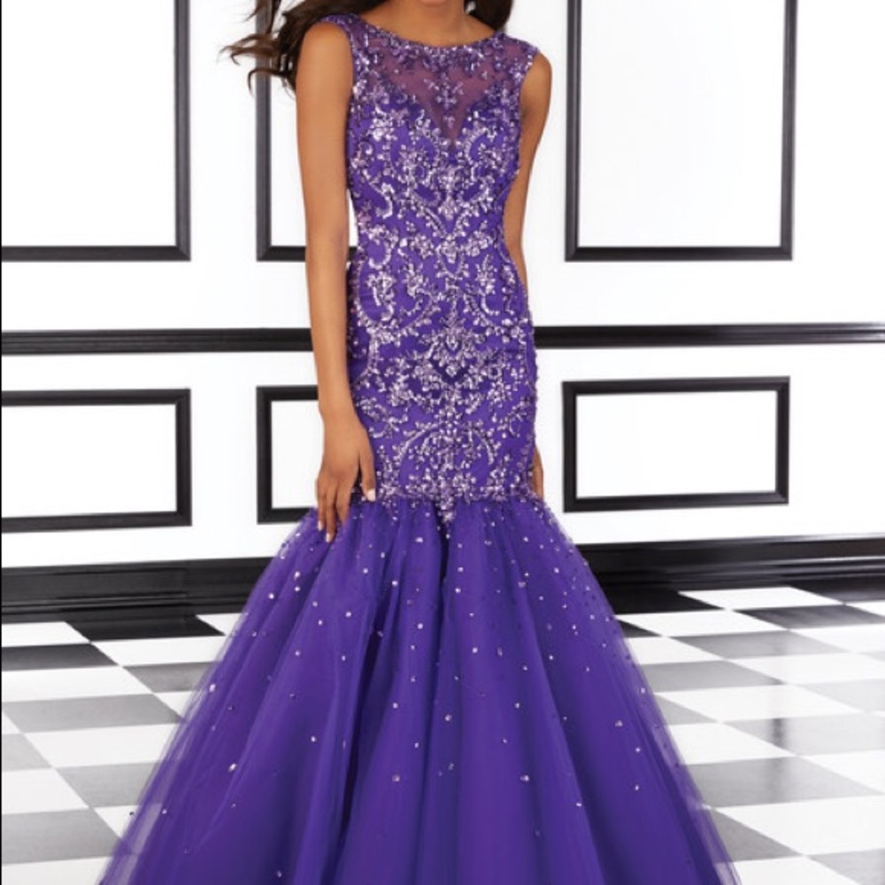 Mori Lee prom dress